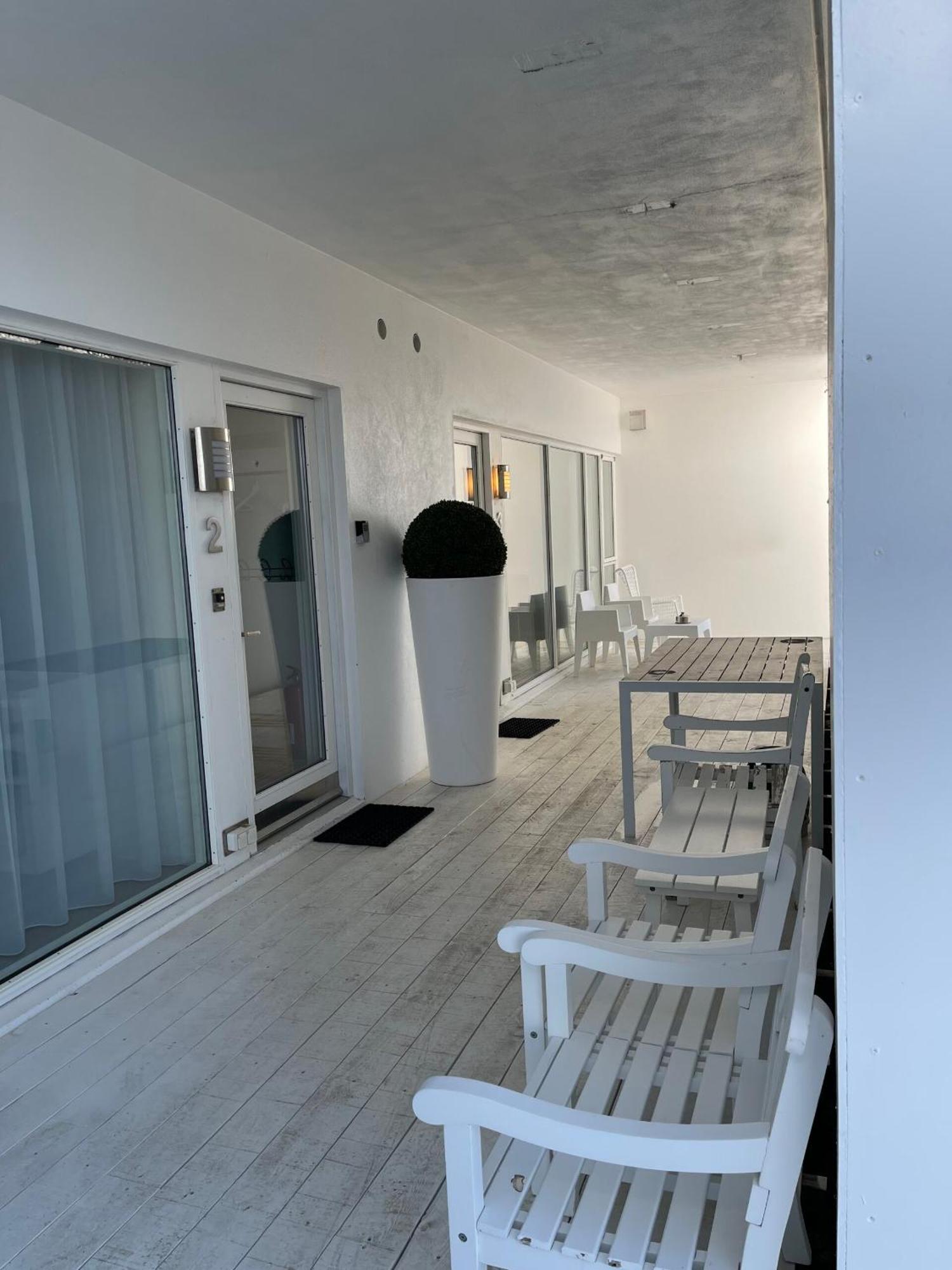 Halllandsnes Apartments Akureyri Bagian luar foto